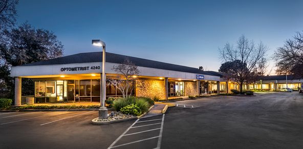 4240 Rocklin Rd, Rocklin, CA 95677